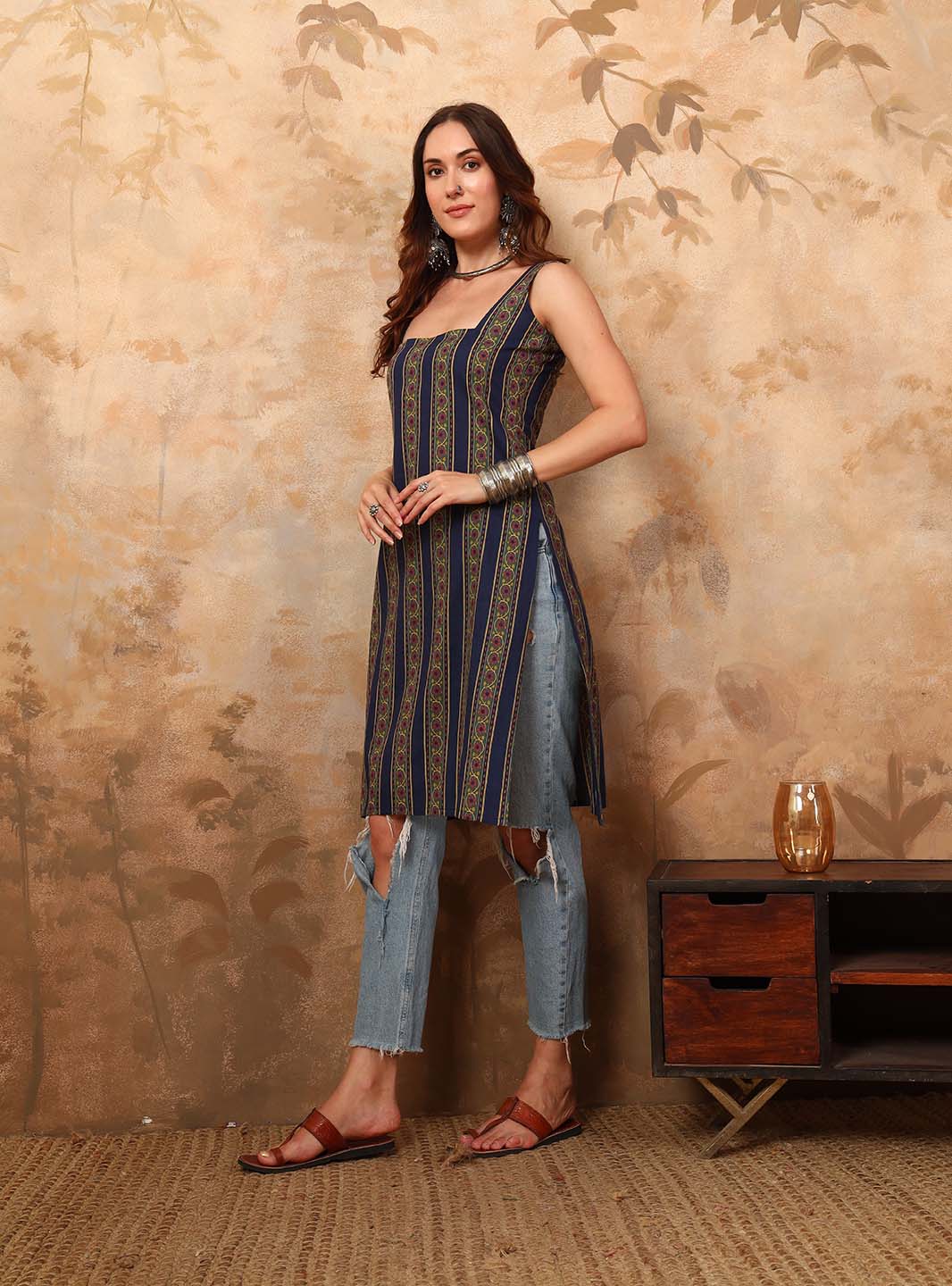 Navy Blue Floral Strap Kurta - Mahukaa