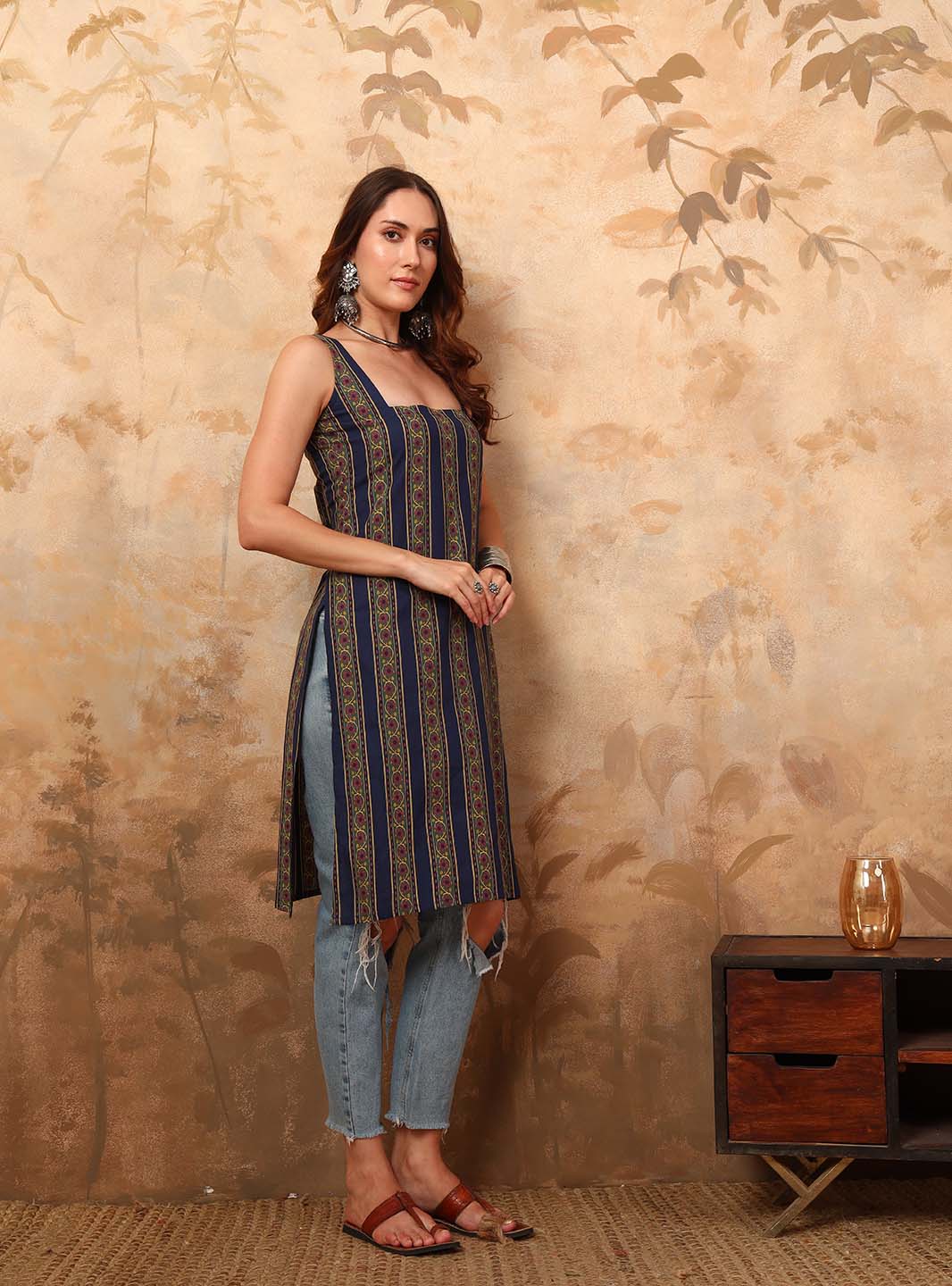 Navy Blue Floral Strap Kurta - Mahukaa