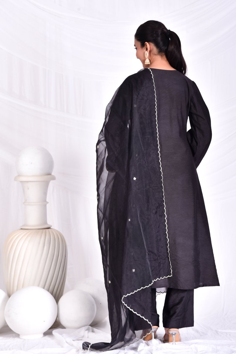 Black zari yoke embroidery kurta set with dupatta - Mahukaa